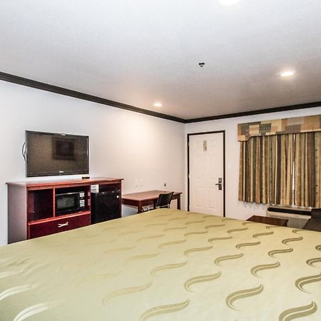 Americas Best Value Inn Fort Worth Eksteriør billede