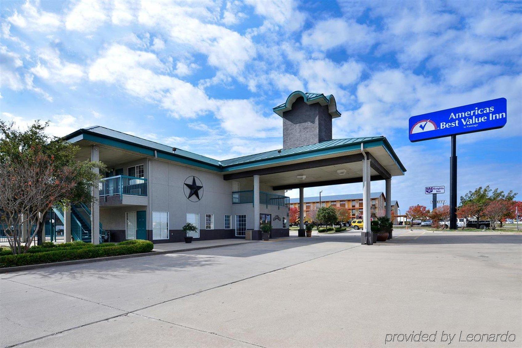 Americas Best Value Inn Fort Worth Eksteriør billede