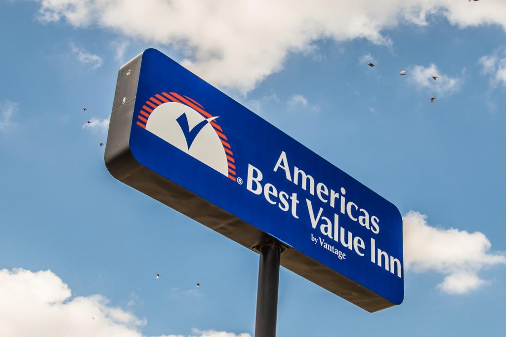 Americas Best Value Inn Fort Worth Eksteriør billede