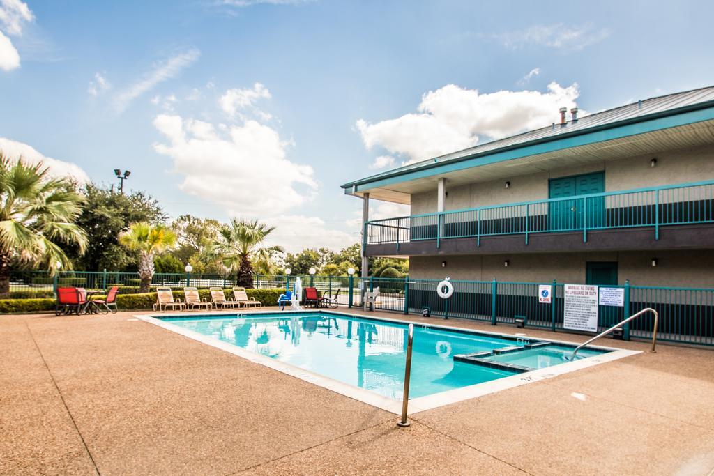 Americas Best Value Inn Fort Worth Eksteriør billede
