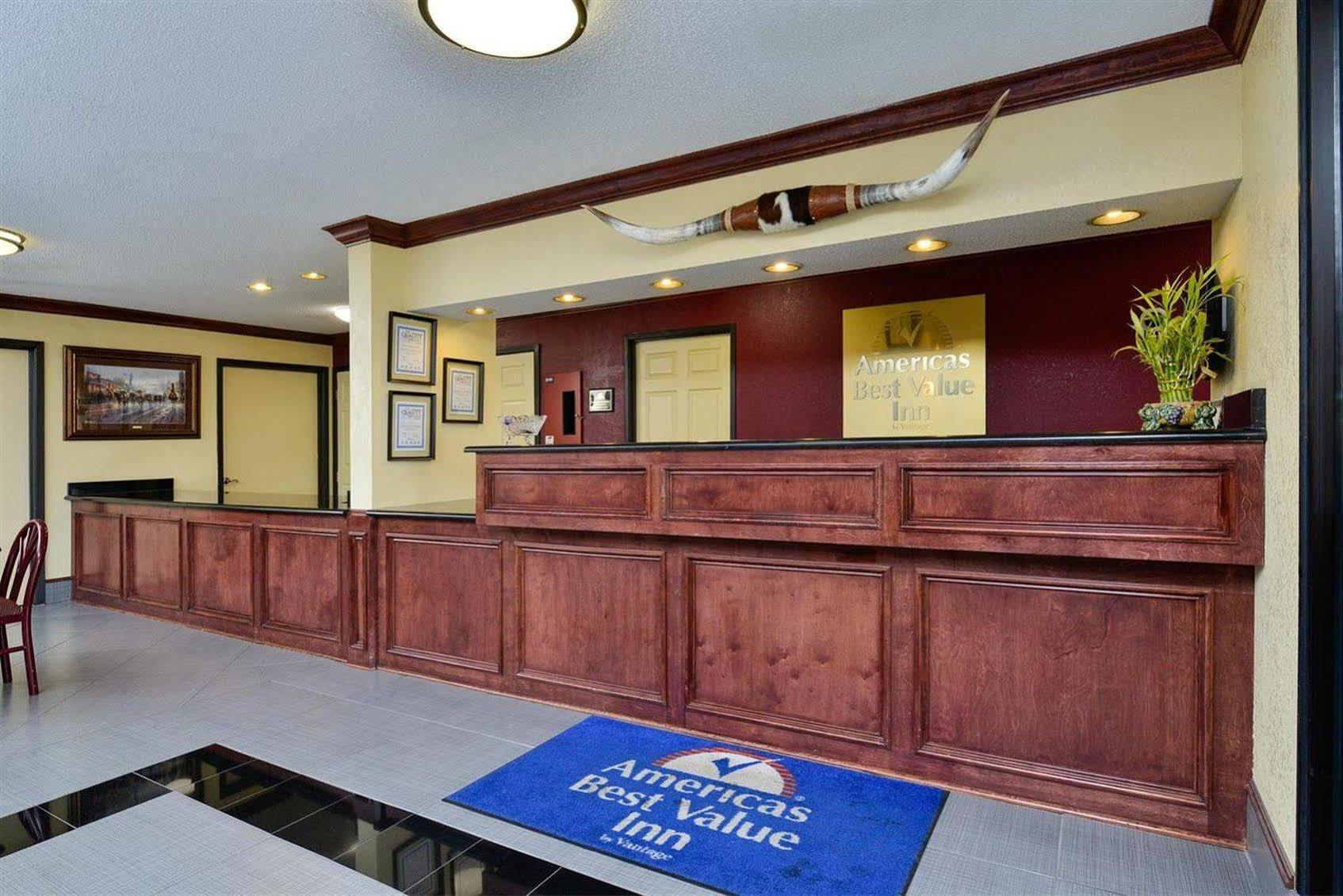 Americas Best Value Inn Fort Worth Eksteriør billede