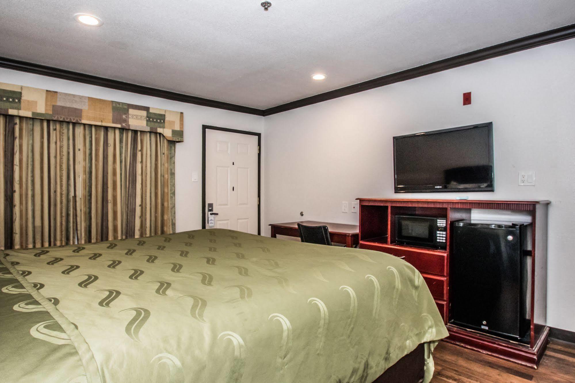 Americas Best Value Inn Fort Worth Eksteriør billede