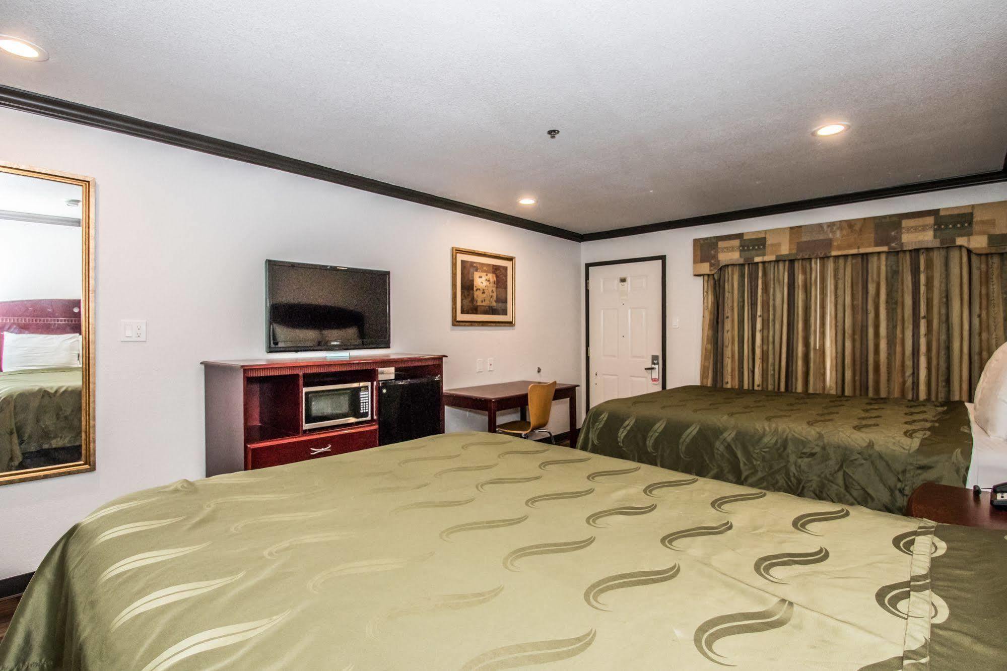 Americas Best Value Inn Fort Worth Eksteriør billede