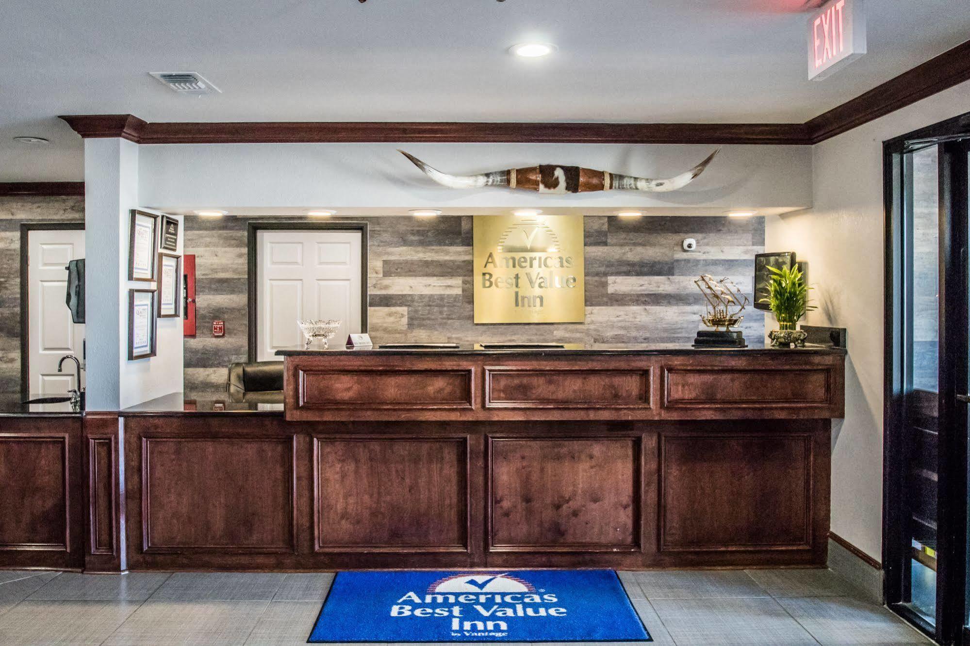 Americas Best Value Inn Fort Worth Eksteriør billede