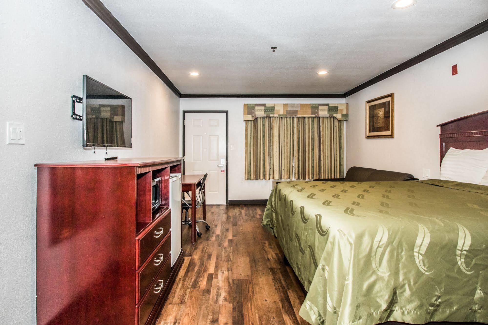 Americas Best Value Inn Fort Worth Eksteriør billede